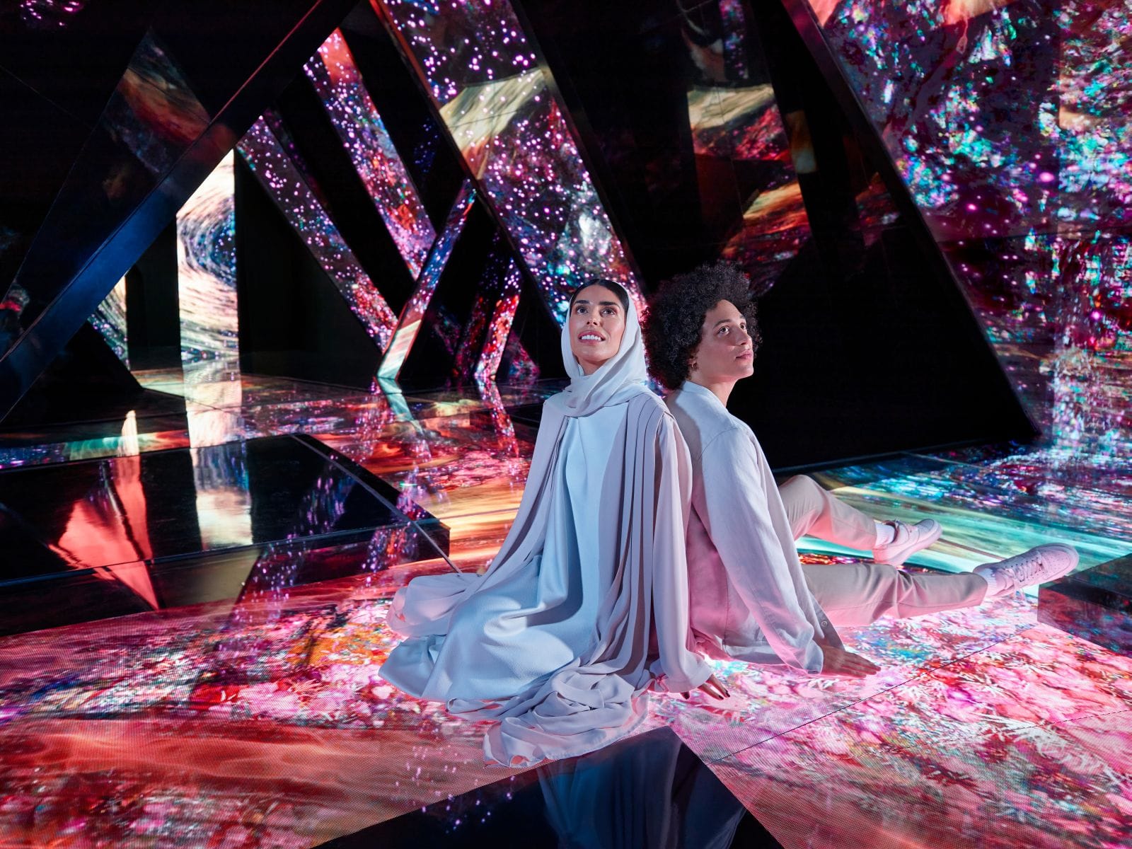 AYA Universe – Cosmic Light & Sound Adventure